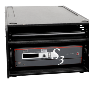 Barco S3-4K Rückseite mit modularen Ein-/Ausgangskarten